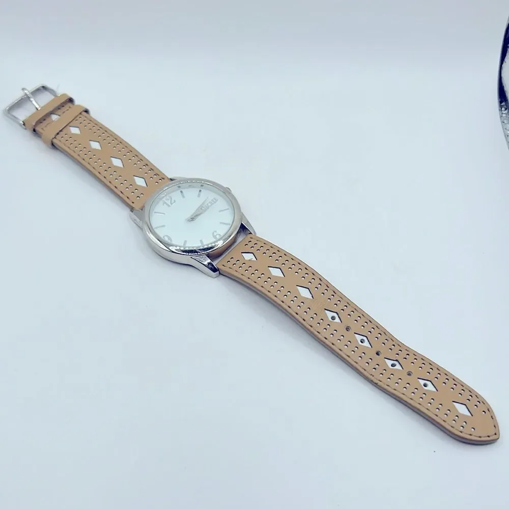 Working! Decree Ladies Large Round Face Watch